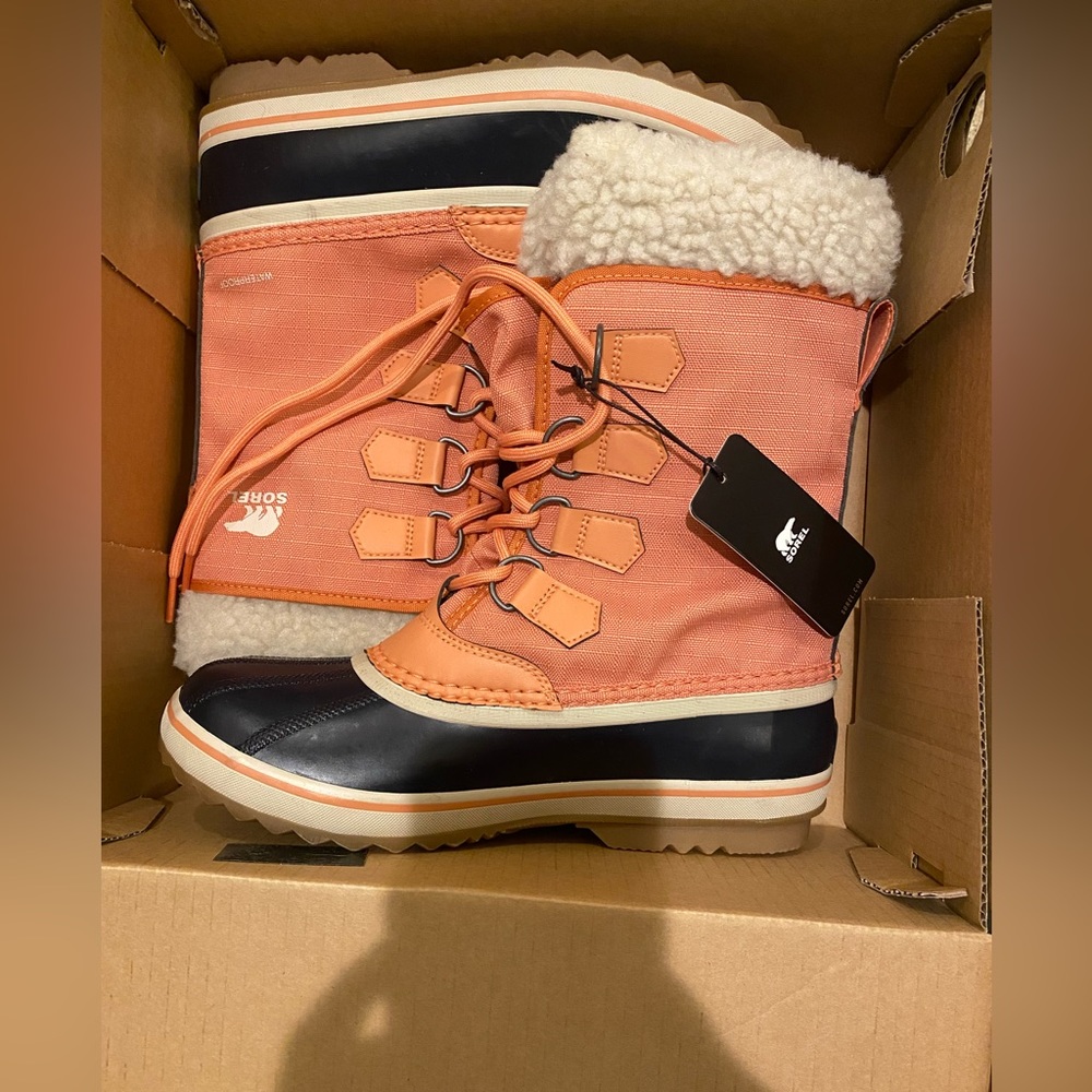 NWT Sorel Winter Carnival Waterproof Boot